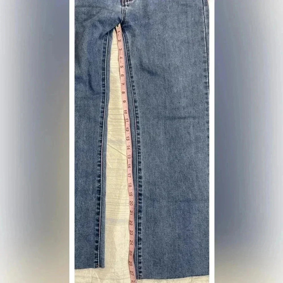 Princess Polly Boundless Denim Cut Raw Hem Blue Jeans Women’s Size 8 Classic - Picture 15 of 16
